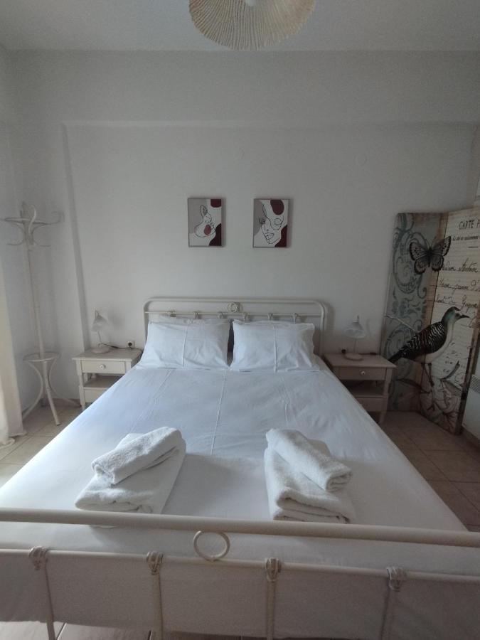Sofia Appartement Makrýgialos Buitenkant foto